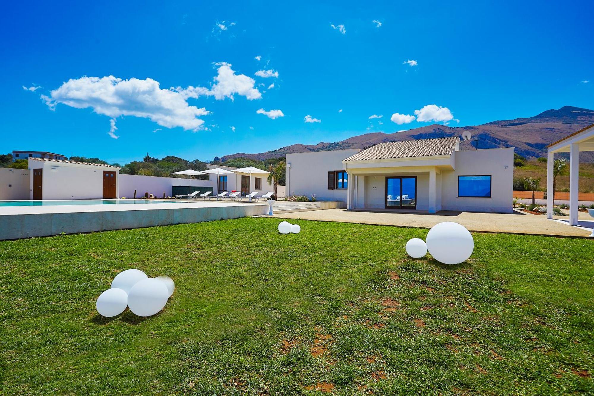 Villa Etesiae Castellammare del Golfo Exteriör bild