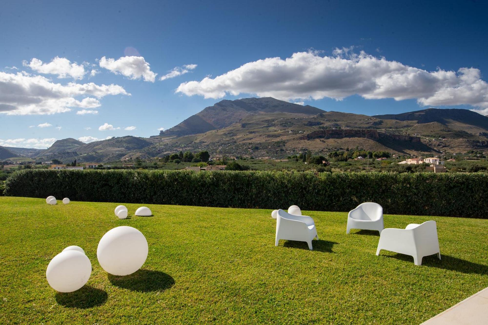Villa Etesiae Castellammare del Golfo Exteriör bild